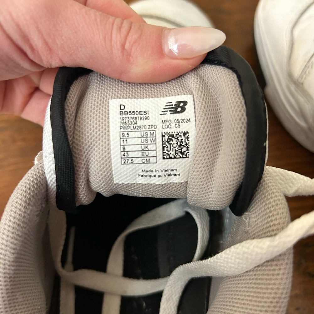 New Balance 550 White and Black Sneakers - Picture 5 of 5